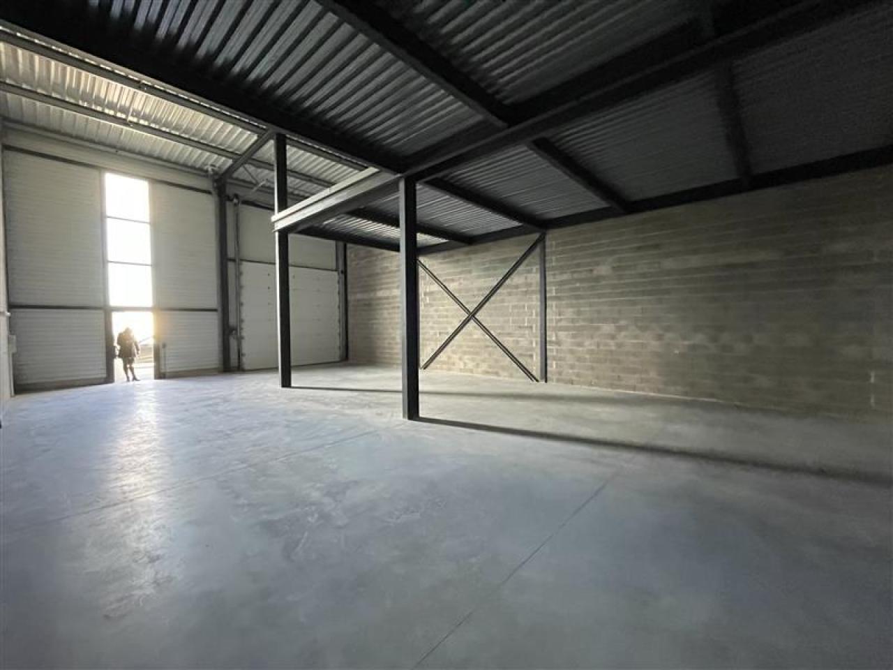Local d'activité Saint-Georges-d'Orques 246m² Location local d'activité Saint-Georges-d'Orques Hérault OLACT2426244 5